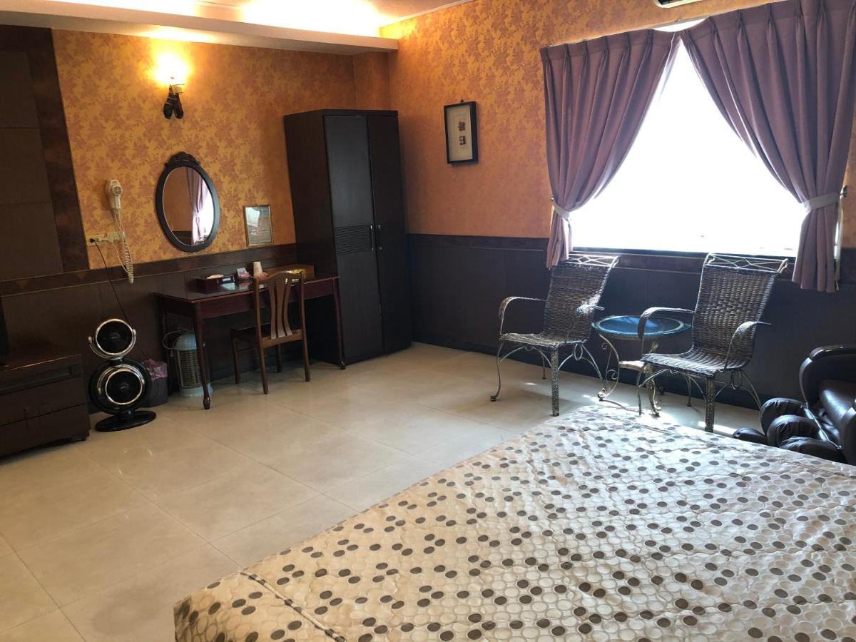 星辰庭園汽車旅館 Touli Kültér fotó